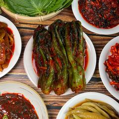 갓김치 — 500g·1kg·2kg 소분 · 표시사항 라벨 부착